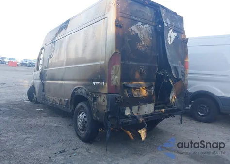 2018 Ram Promaster 2500 High Roof 136 Wb из США, поврежденный, VIN 3C6TRVCG8JE138944